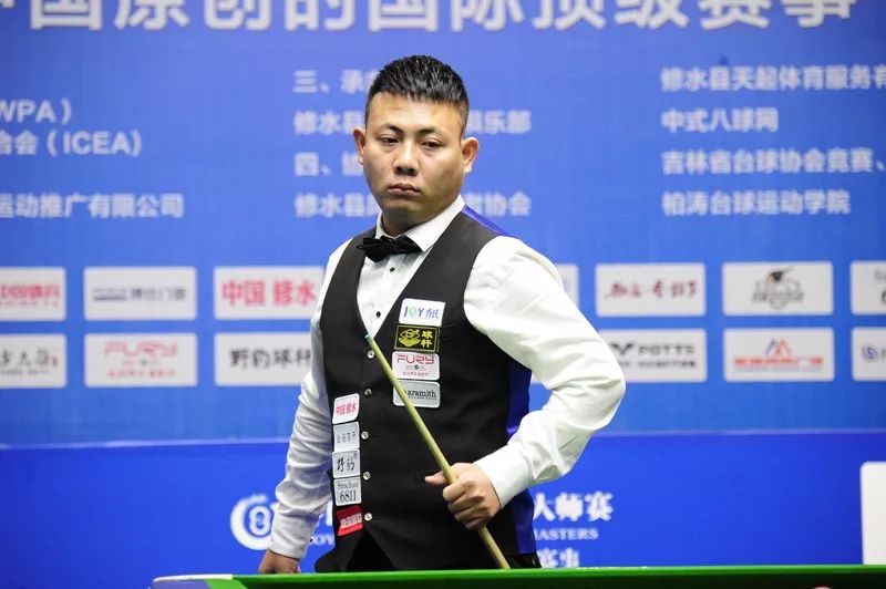 数万名游客 数万名游客